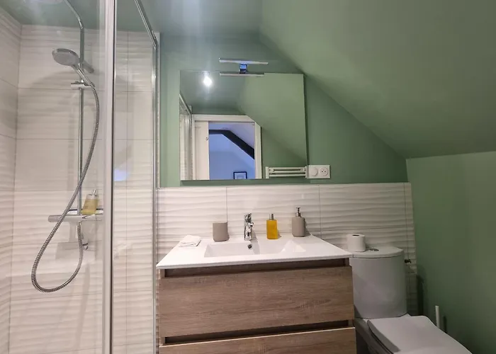 Le Bois Bleu 3rd Floor Elegance & Comfort In The Heart Of Apartment *