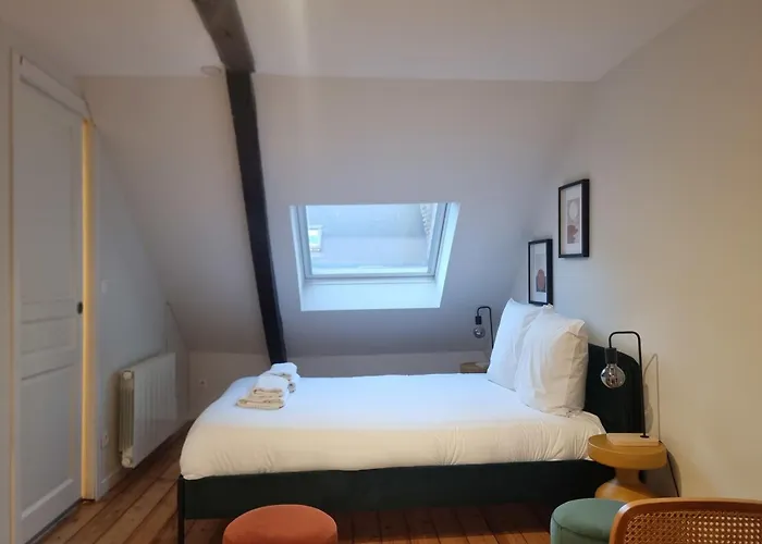 Le Bois Bleu 3rd Floor Elegance & Comfort In The Heart Of Apartment Honfleur